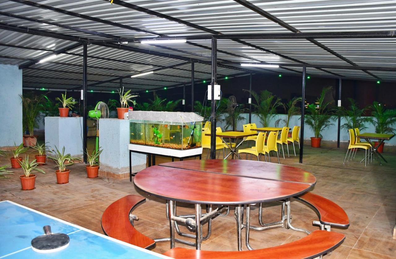 Megh Residency Navi Mumbai Hotel Exterior photo