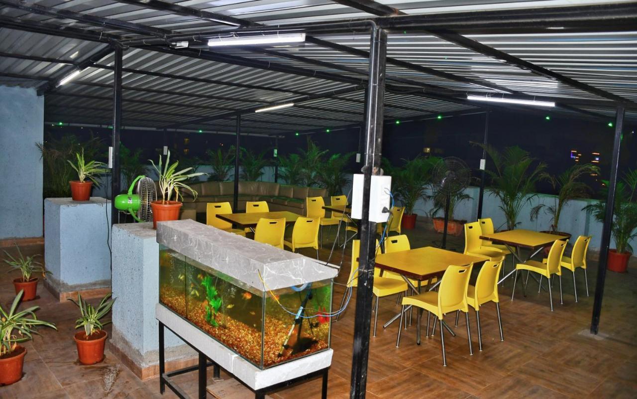 Megh Residency Navi Mumbai Hotel Exterior photo
